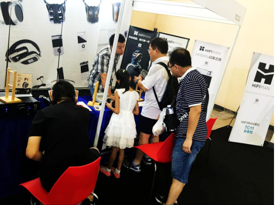 HIFIMAN亮相北京音乐生活展及大阪音响展(图4) HIFIMAN亮相北京音乐生活展及大阪Porta-Fes音响展